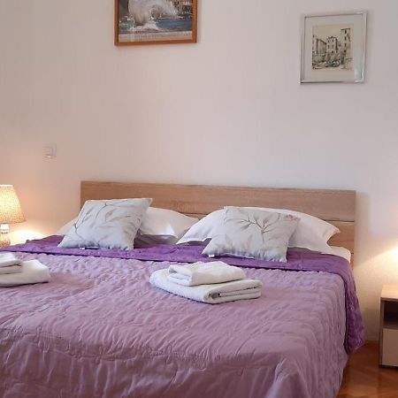 Apartments Villa Beba Komiža Kültér fotó
