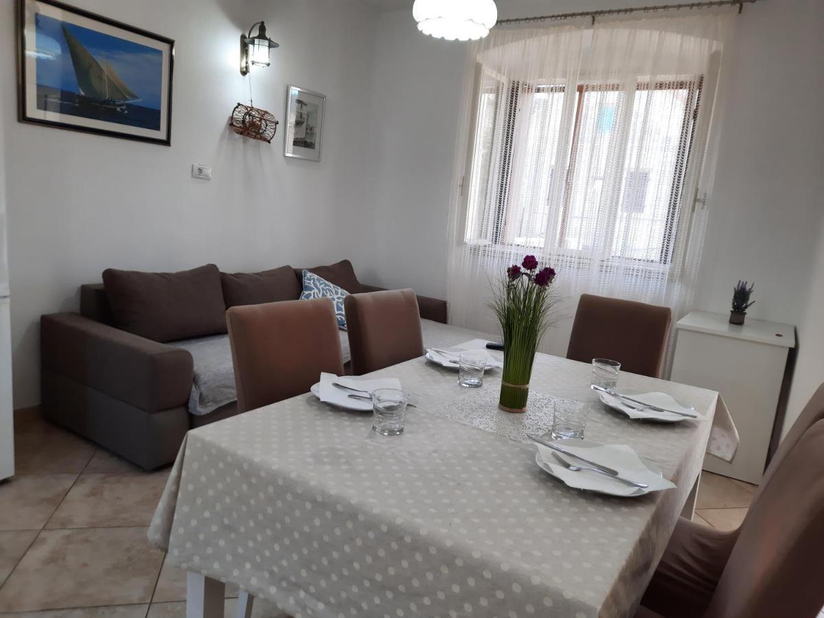 Apartments Villa Beba Komiža Kültér fotó