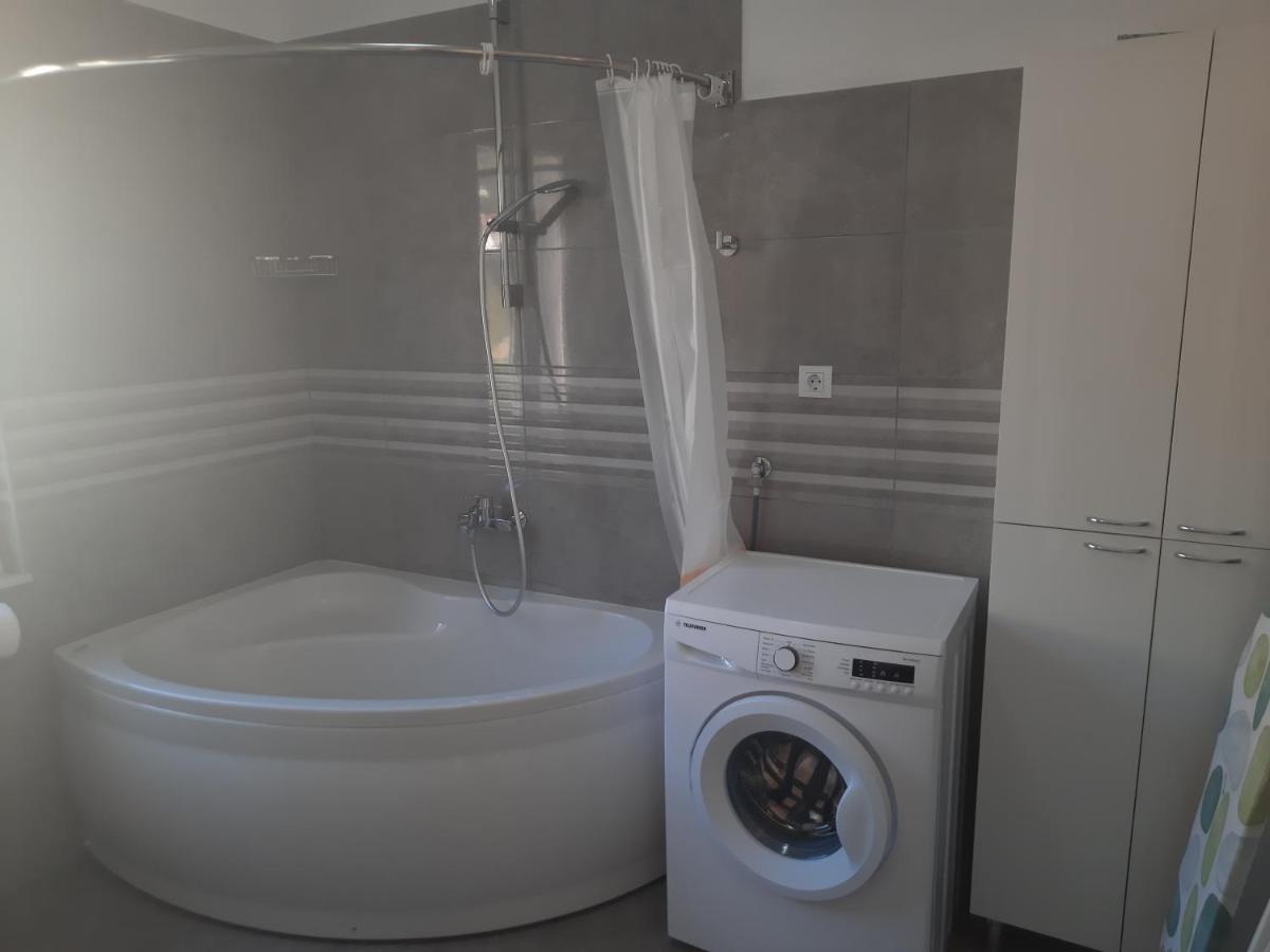 Apartments Villa Beba Komiža Kültér fotó